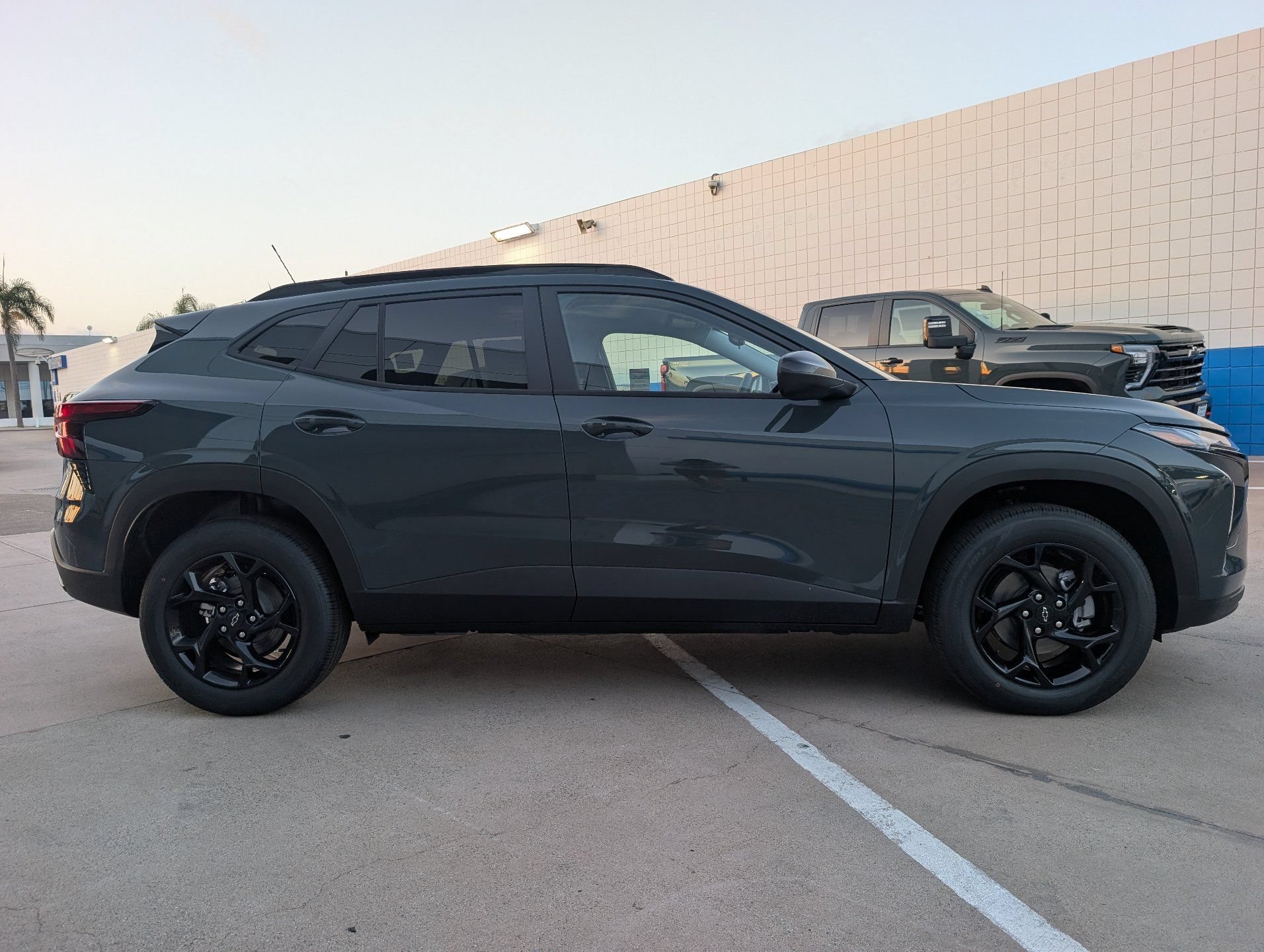 New 2026 Chevrolet Trax LT w/ Driver Confidence Package FWD image 7