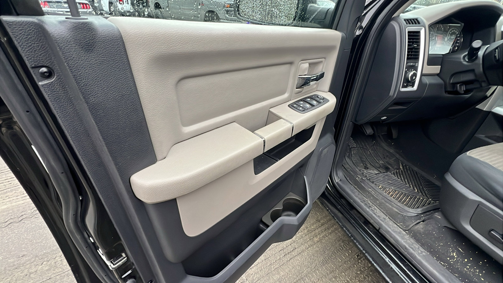 Used 2010 Dodge Ram 1500 Truck SLT w/ Big Horn Regional Pkg image 14
