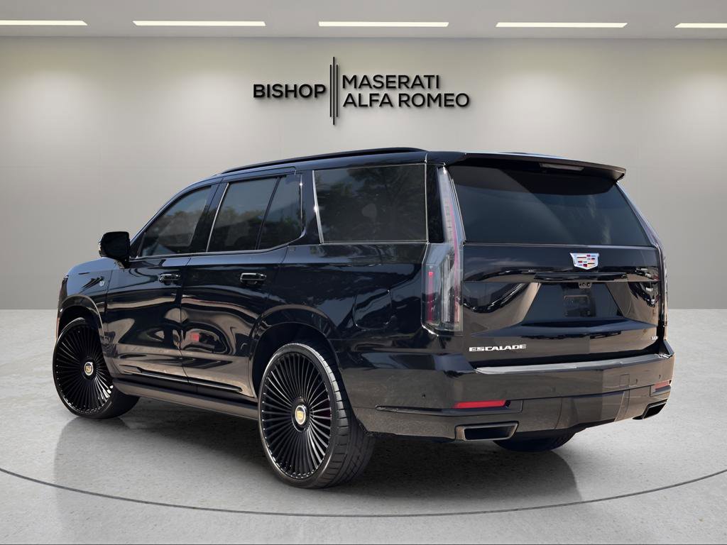 Used 2025 Cadillac Escalade Sport w/ Touring Package AWD/4WD image 3