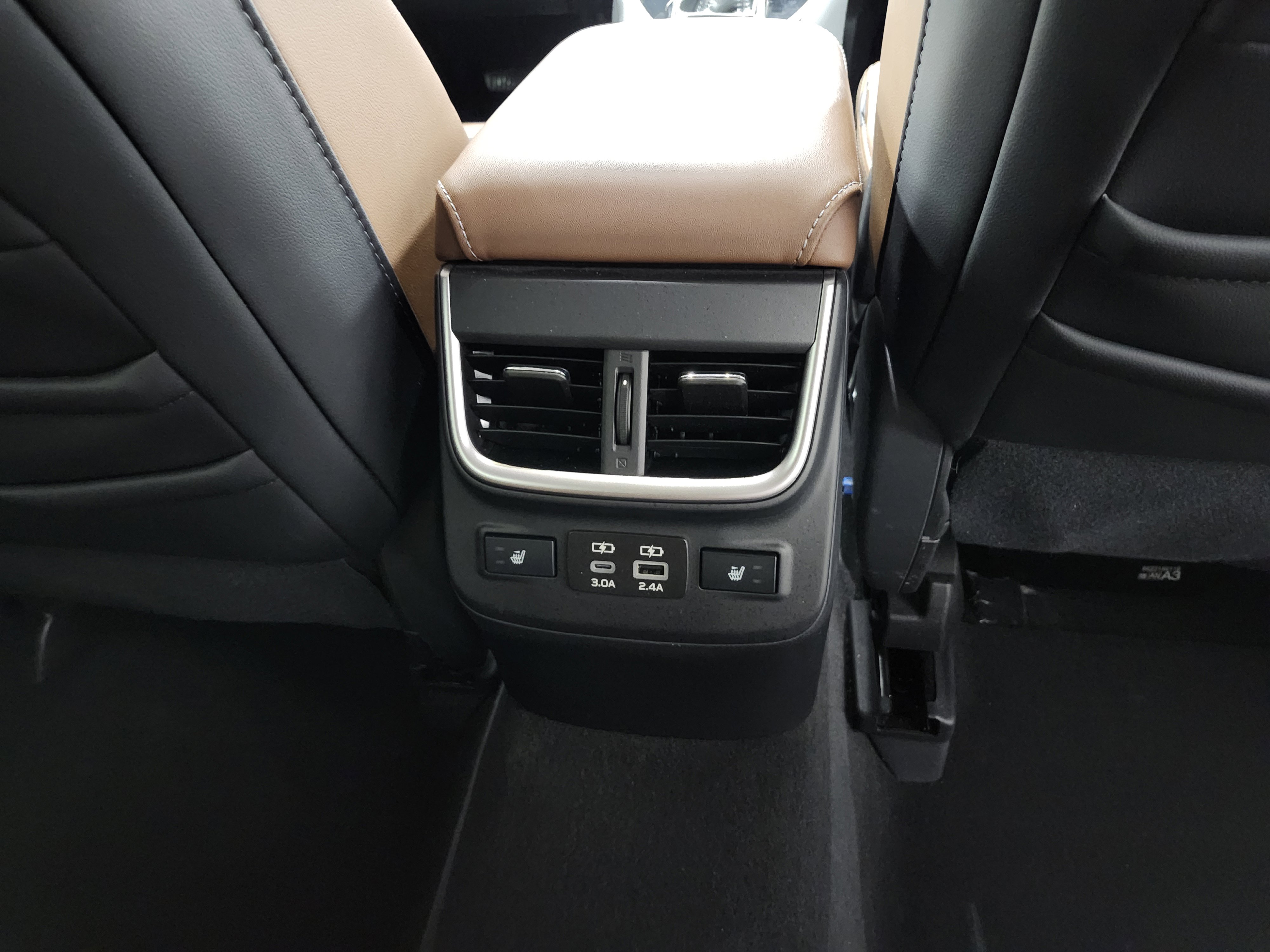 Used 2025 Subaru Outback Touring XT w/ Popular Package #2 image 24