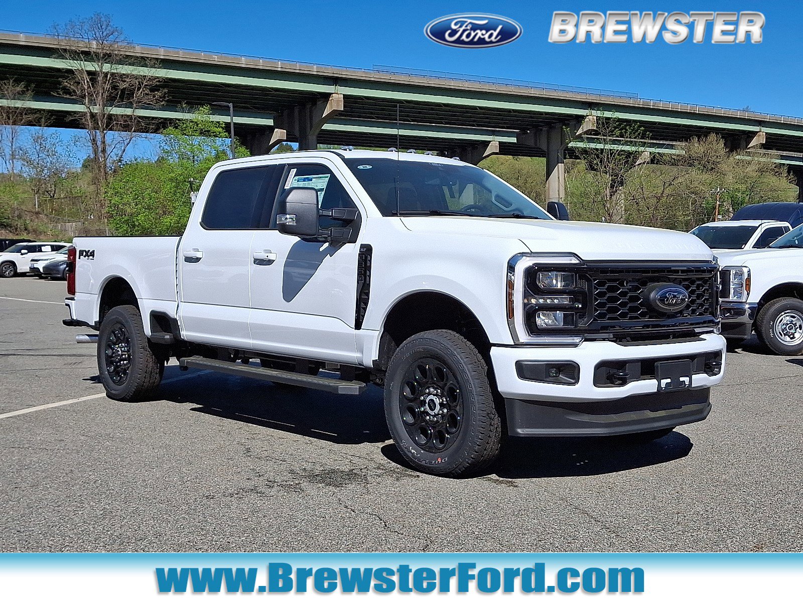 New 2025 Ford F350 XLT image 1
