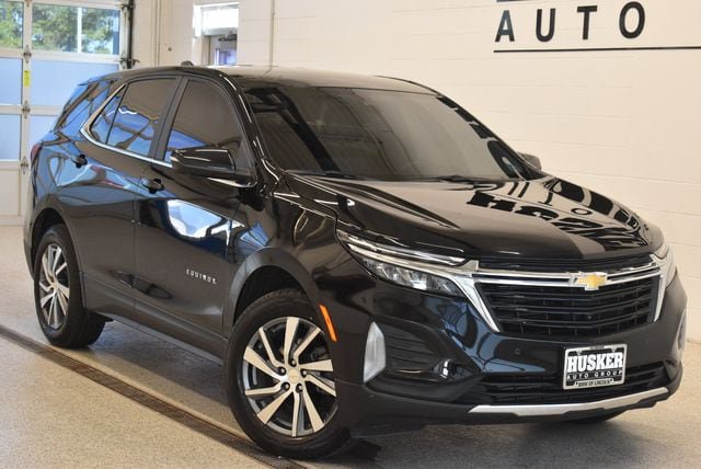 Used 2022 Chevrolet Equinox LT AWD/4WD image 1