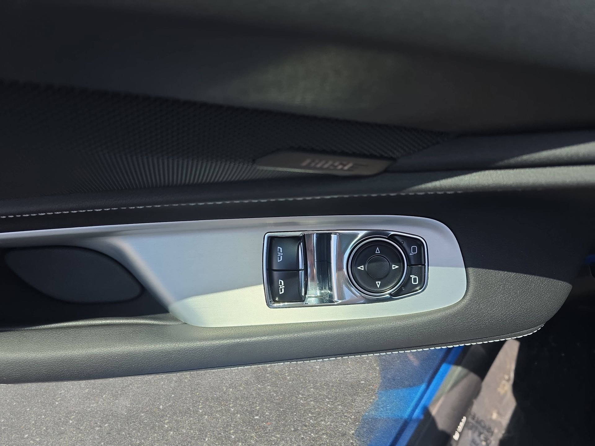 Used 2020 Chevrolet Corvette Stingray Coupe w/ 1LT RWD image 24