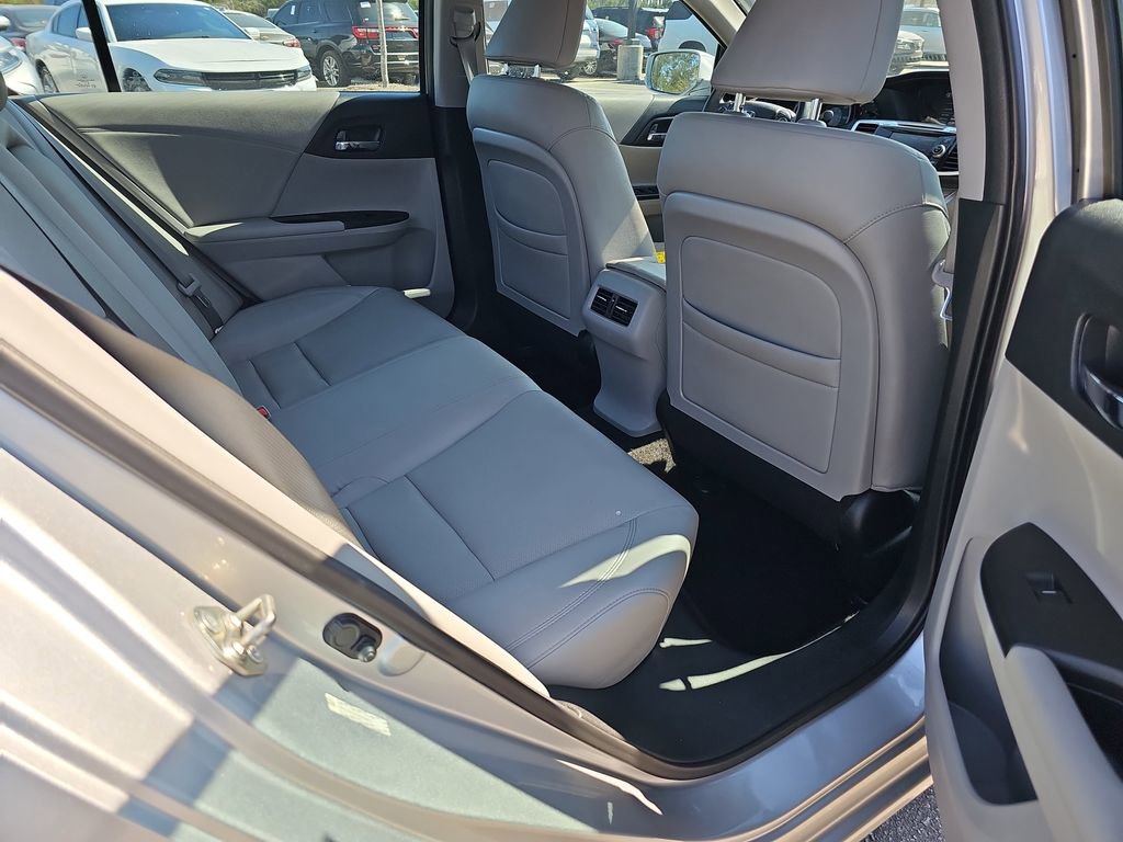 Used 2014 Honda Accord EX-L image 14