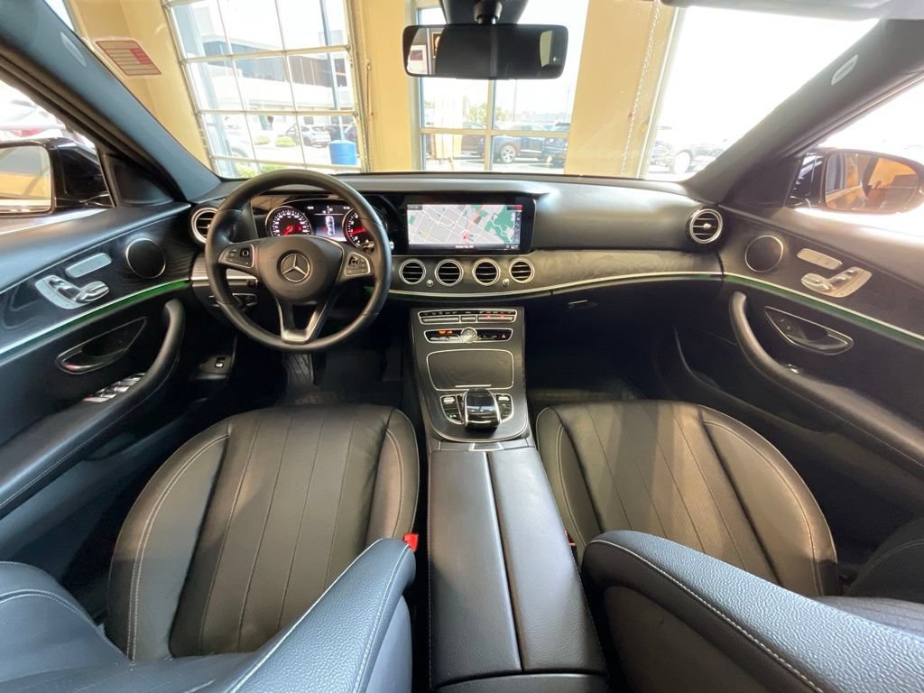Used 2017 Mercedes-Benz E 300 4MATIC image 8