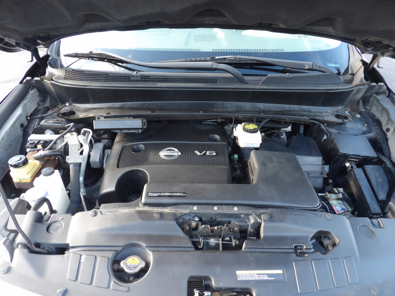 Used 2013 Nissan Pathfinder S image 29