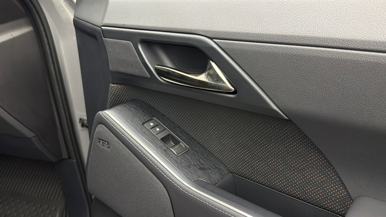 Used 2026 Lexus GX 550 w/ Accessory Package (2T) image 36