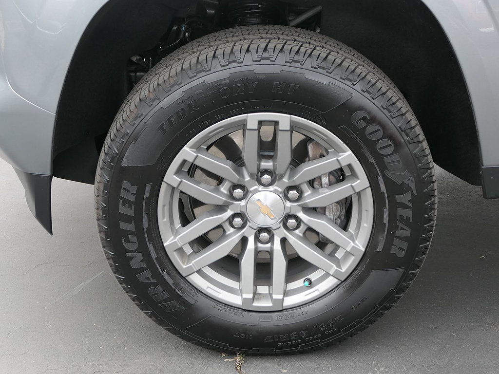 Used 2026 Chevrolet Colorado LT w/ LT Convenience Package RWD image 11
