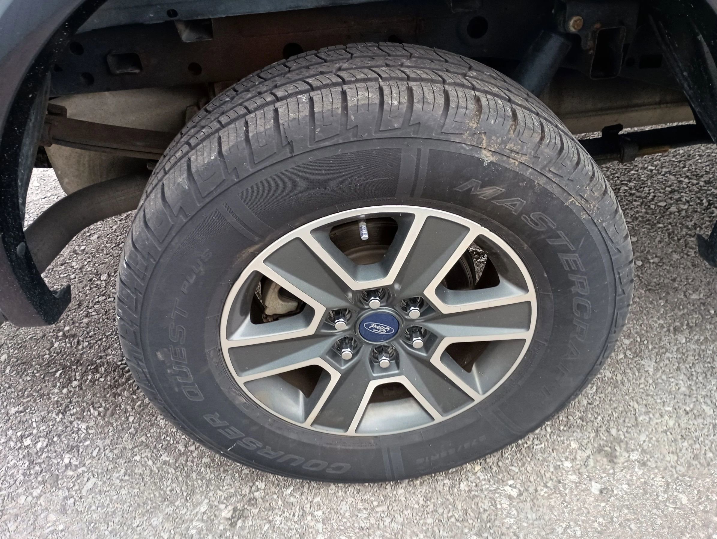 Used 2019 Ford F150 XLT w/ Equipment Group 302A Luxury AWD/4WD image 9