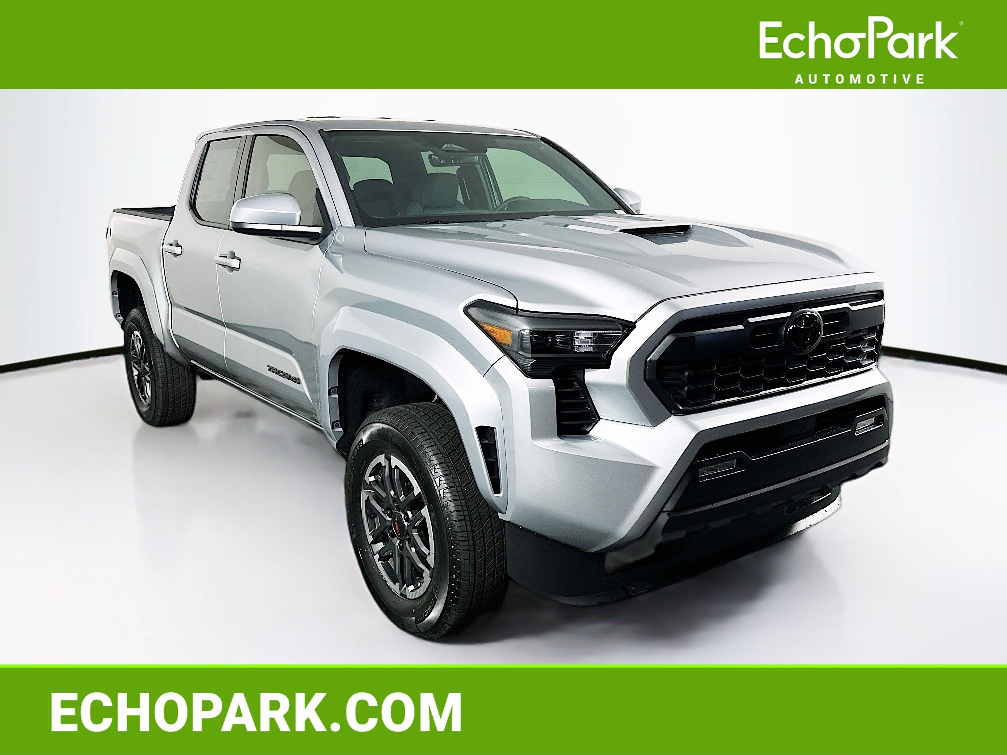Used 2026 Toyota Tacoma TRD Sport AWD/4WD image 1