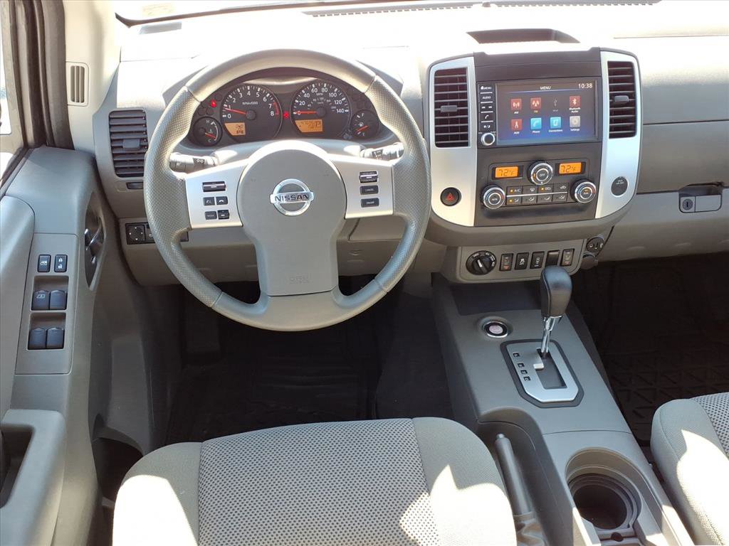 Used 2020 Nissan Frontier SV w/ Midnight Edition Floor Mats image 18