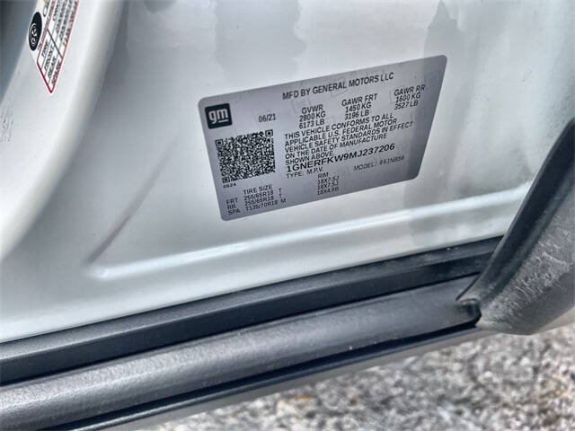 Used 2021 Chevrolet Traverse LS FWD image 32