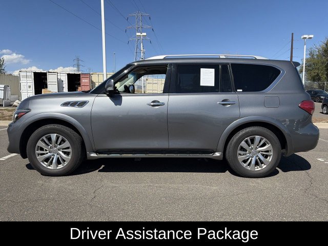 Used 2017 INFINITI QX80 4WD w/ Driver Assistance Package image 2