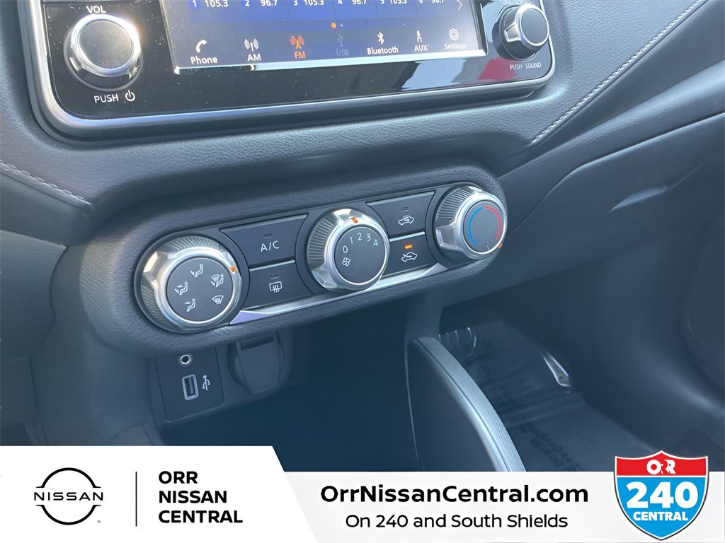 Used 2024 Nissan Versa S w/ S Plus Package image 23