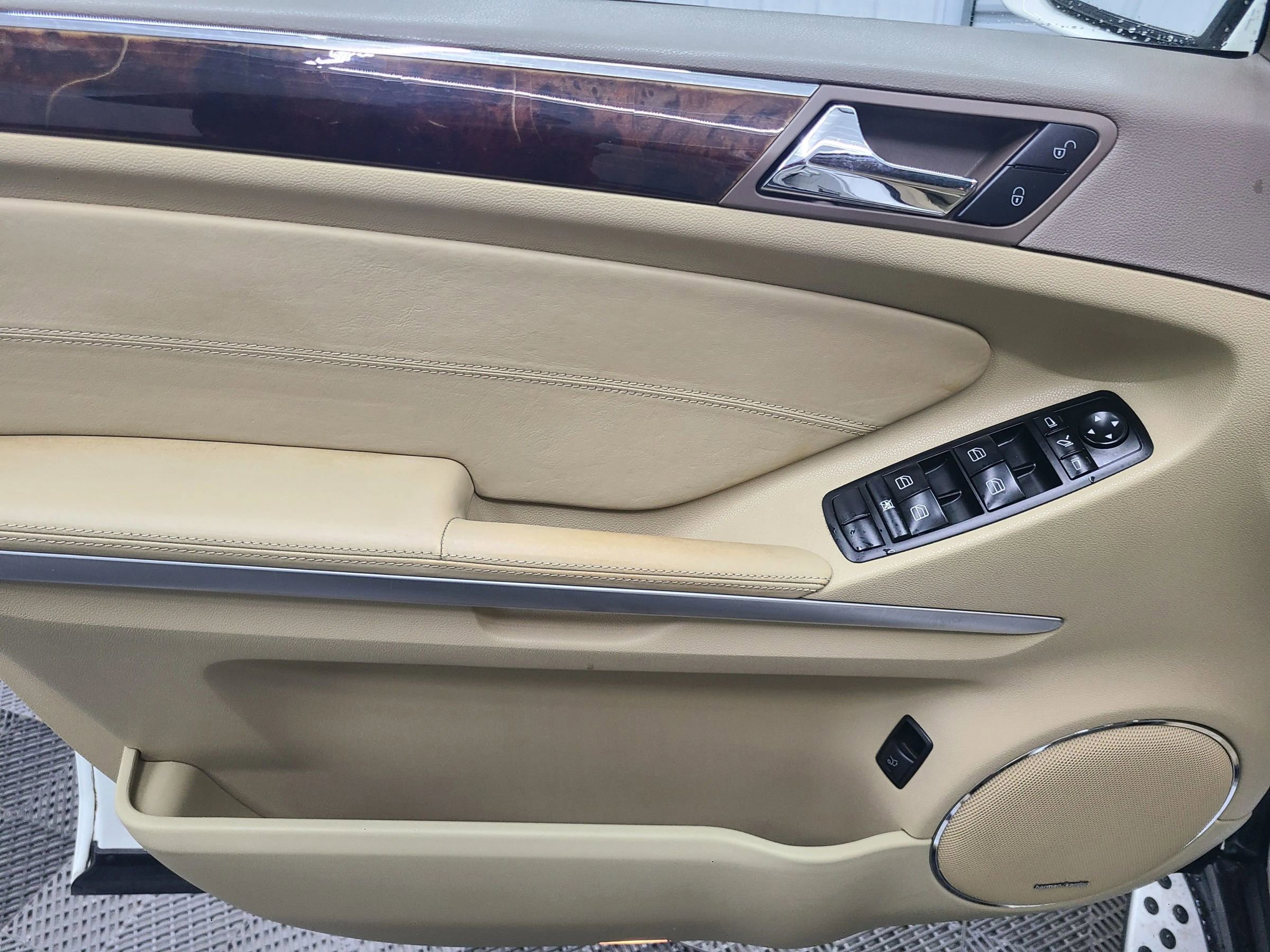 Used 2007 Mercedes-Benz ML 63 AMG 4MATIC image 23