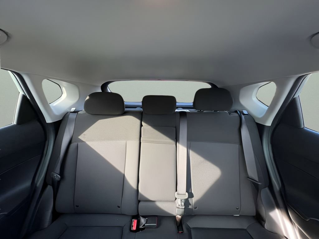 Used 2025 Hyundai Kona SEL FWD image 16