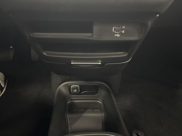 New 2026 Chrysler Pacifica Select image 37