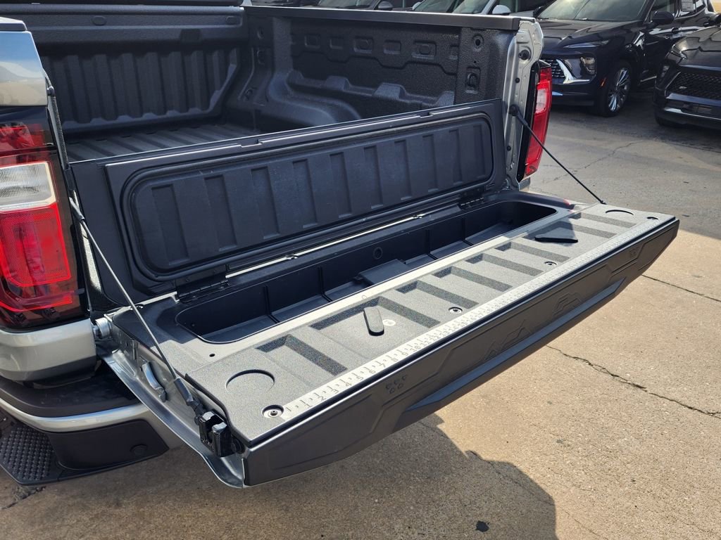 New 2026 GMC Canyon Elevation w/ Convenience Package RWD image 47