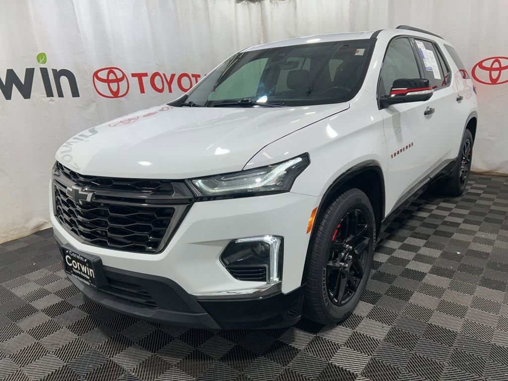 Used 2022 Chevrolet Traverse Premier w/ Redline Edition AWD/4WD image 3