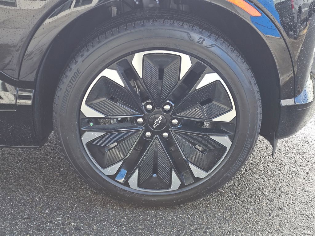 Used 2026 Chevrolet Blazer EV RS image 9