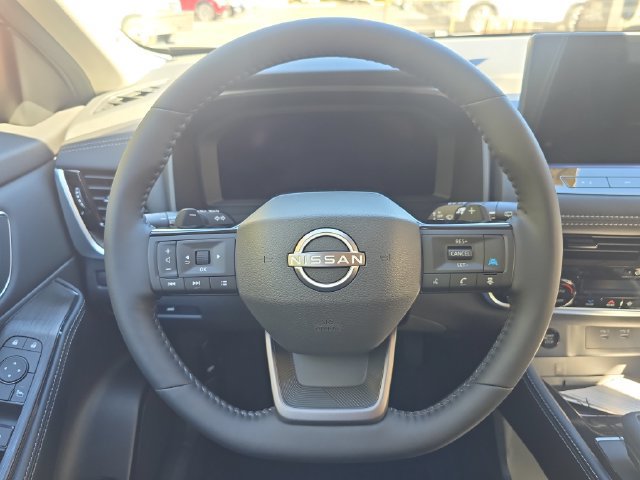 New 2026 Nissan Rogue Platinum w/ Platinum Premium Package AWD/4WD image 16