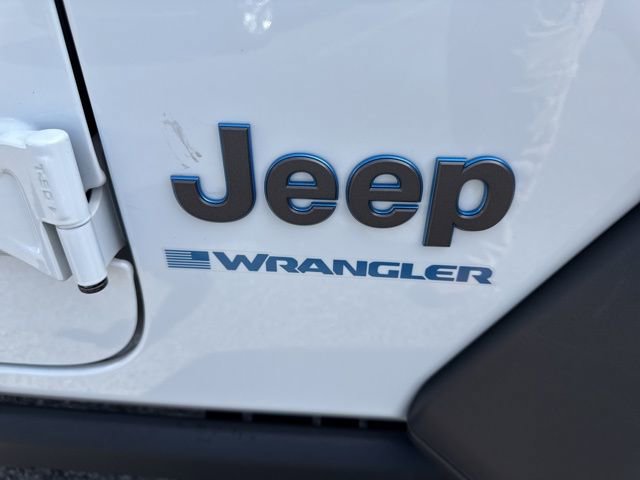 Used 2025 Jeep Wrangler Unlimited Rubicon 4xe w/ Safety Group image 15