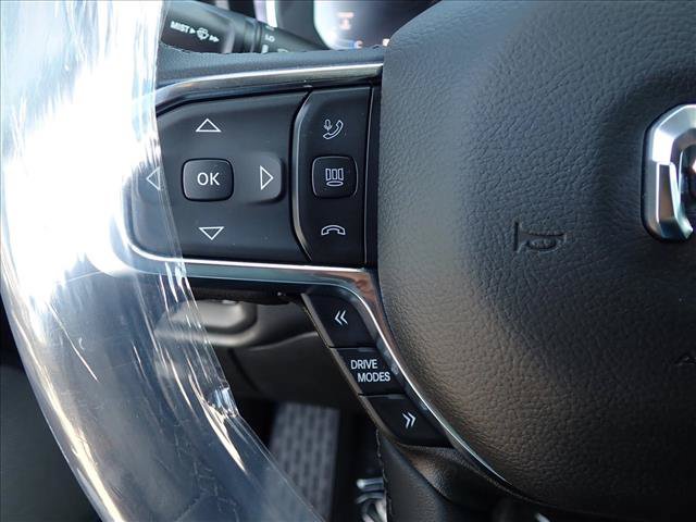 New 2026 RAM 1500 Laramie AWD/4WD image 14