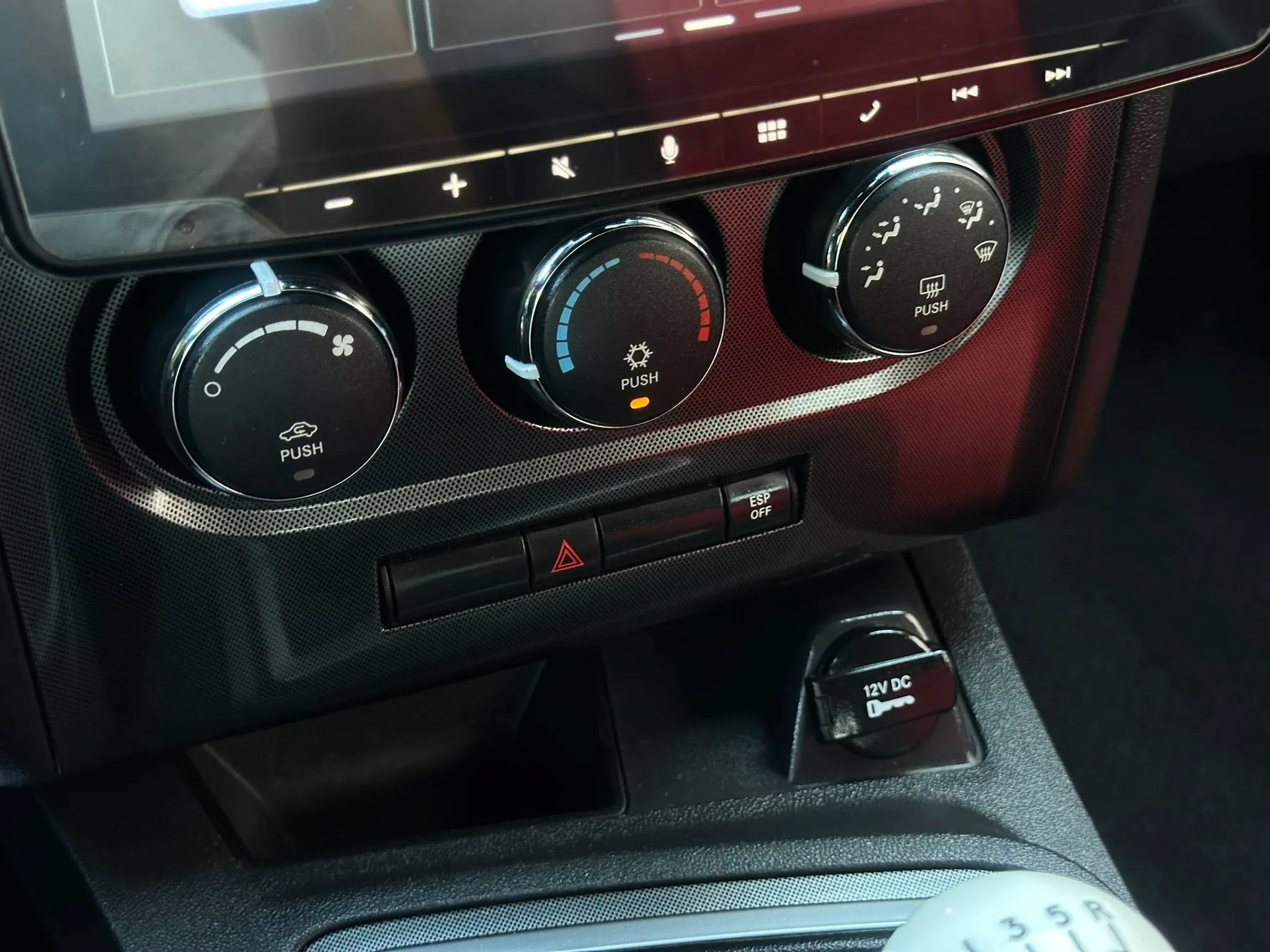 Used 2009 Dodge Challenger R/T RWD image 27
