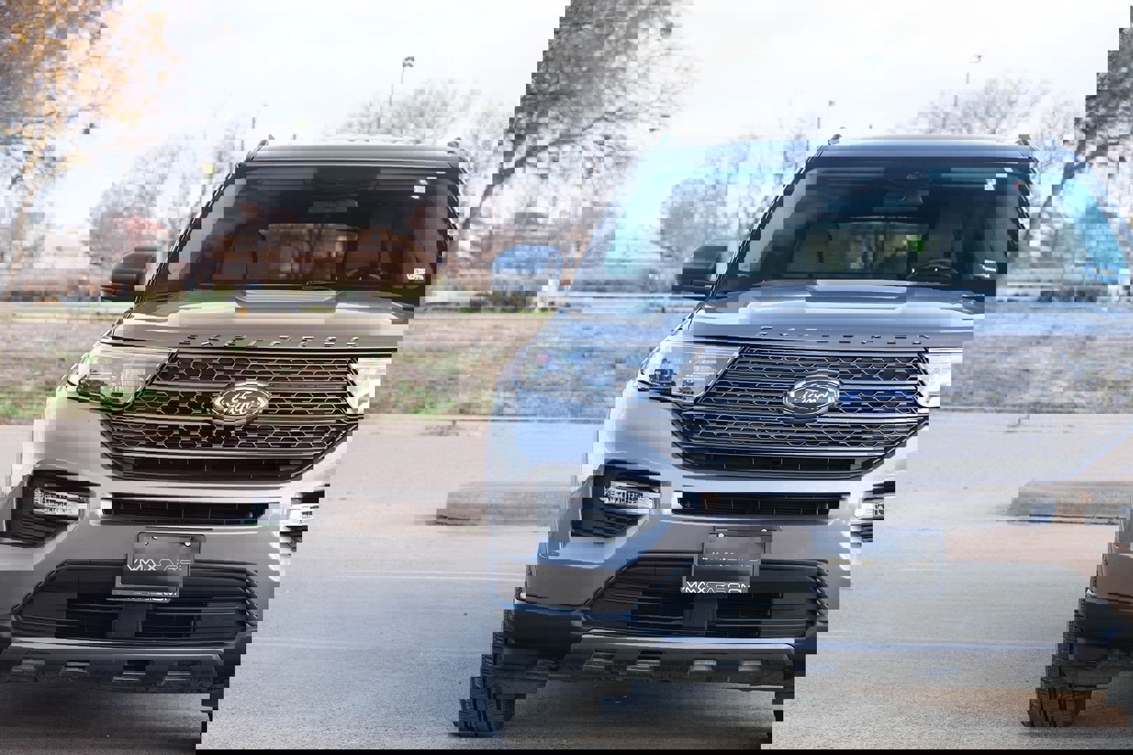 Used 2021 Ford Explorer XLT w/ Equipment Group 202A image 4