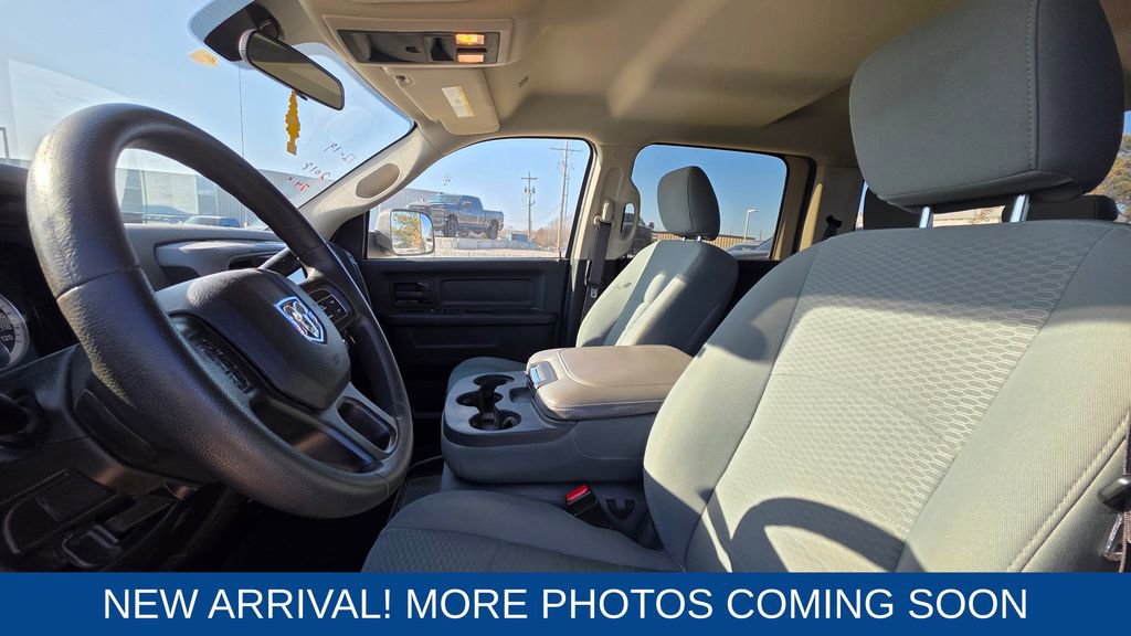 Used 2018 RAM 2500 Tradesman w/ Chrome Appearance Group image 11