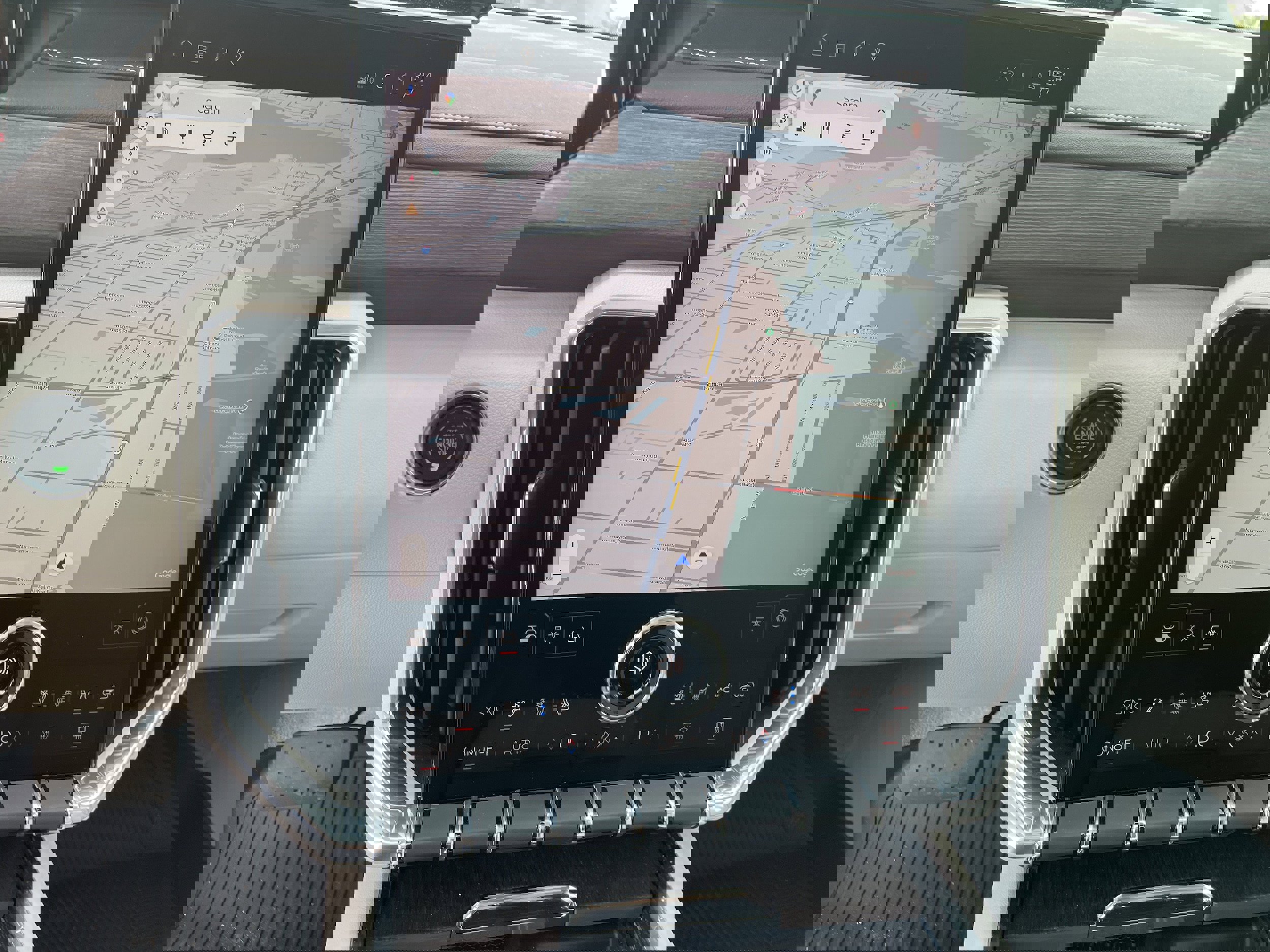 Certified 2025 GMC Acadia Denali w/ Super Cruise Package image 23