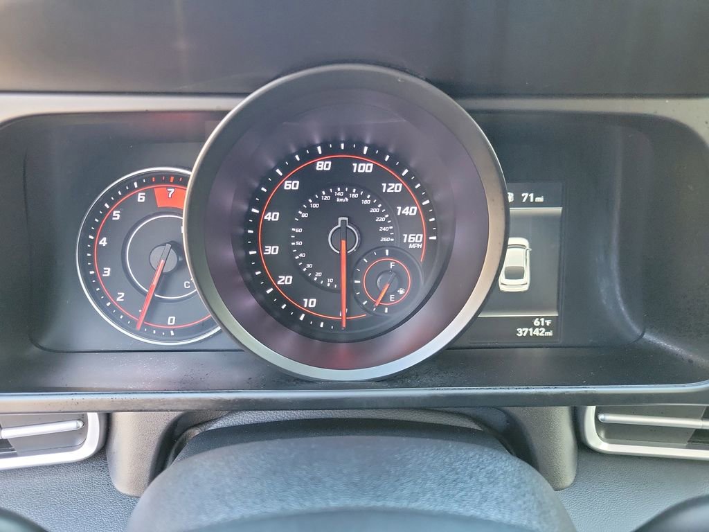 Certified 2023 Hyundai Elantra SEL image 26