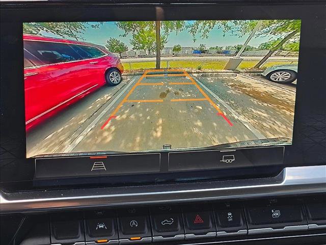 Used 2023 GMC Sierra 1500 SLT image 14