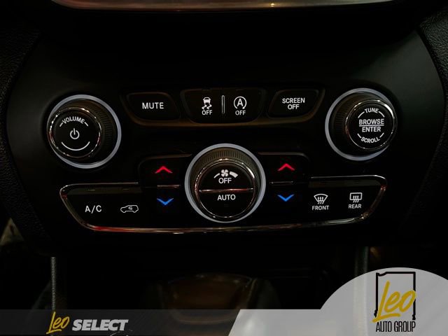 Used 2022 Jeep Cherokee Latitude Lux AWD/4WD image 15