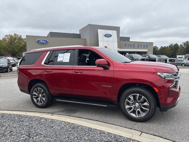 Used 2024 Chevrolet Tahoe LT w/ Luxury Package