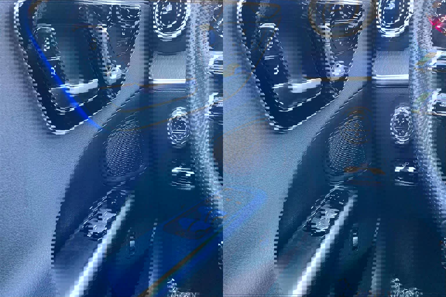 Used 2023 Mercedes-Benz C 300 C 300 image 32