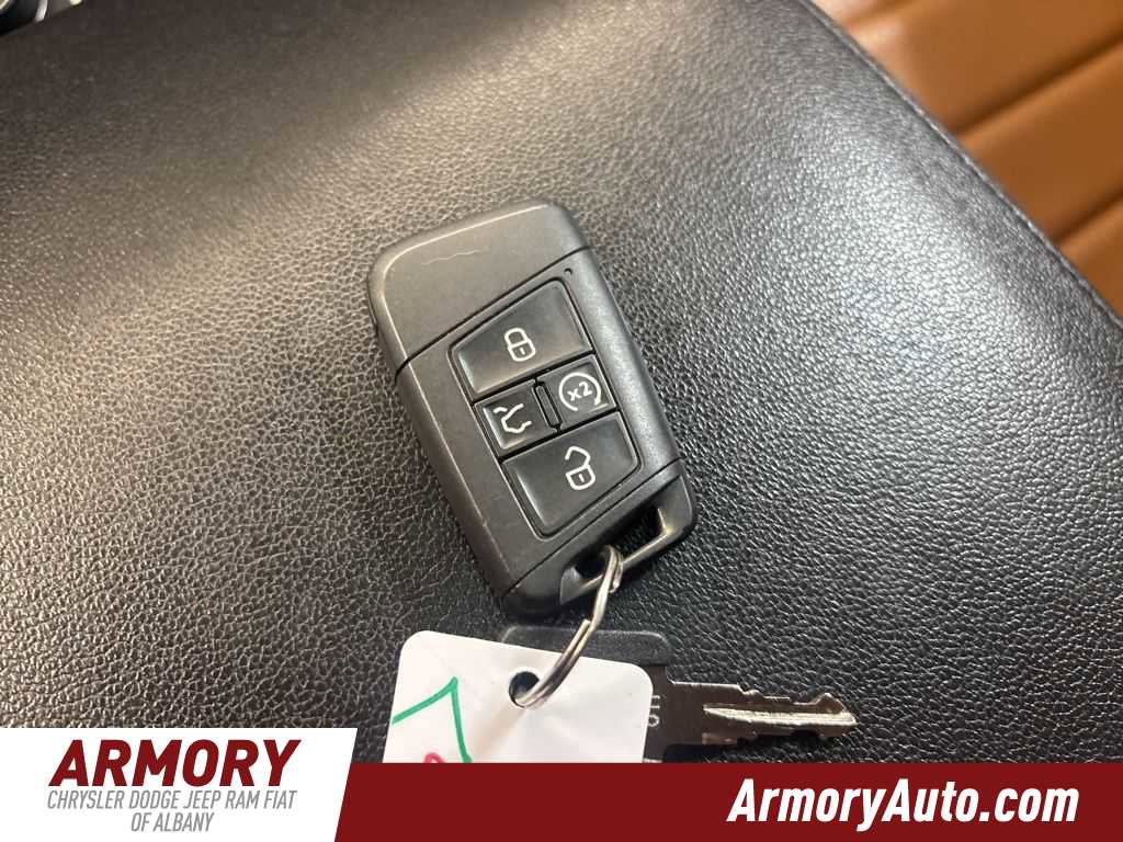 Used 2018 Volkswagen Atlas SEL Premium image 22