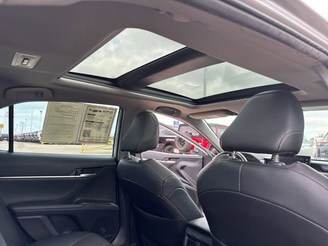 Used 2024 Toyota Camry XSE w/ Navigation Package image 29