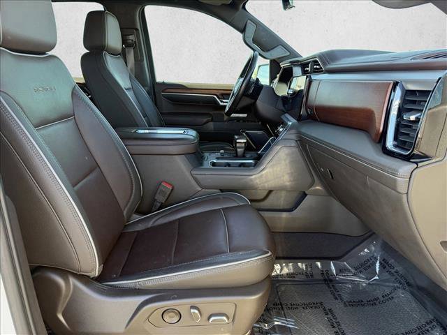 Used 2022 GMC Sierra 1500 Denali w/ Denali Reserve Package image 11