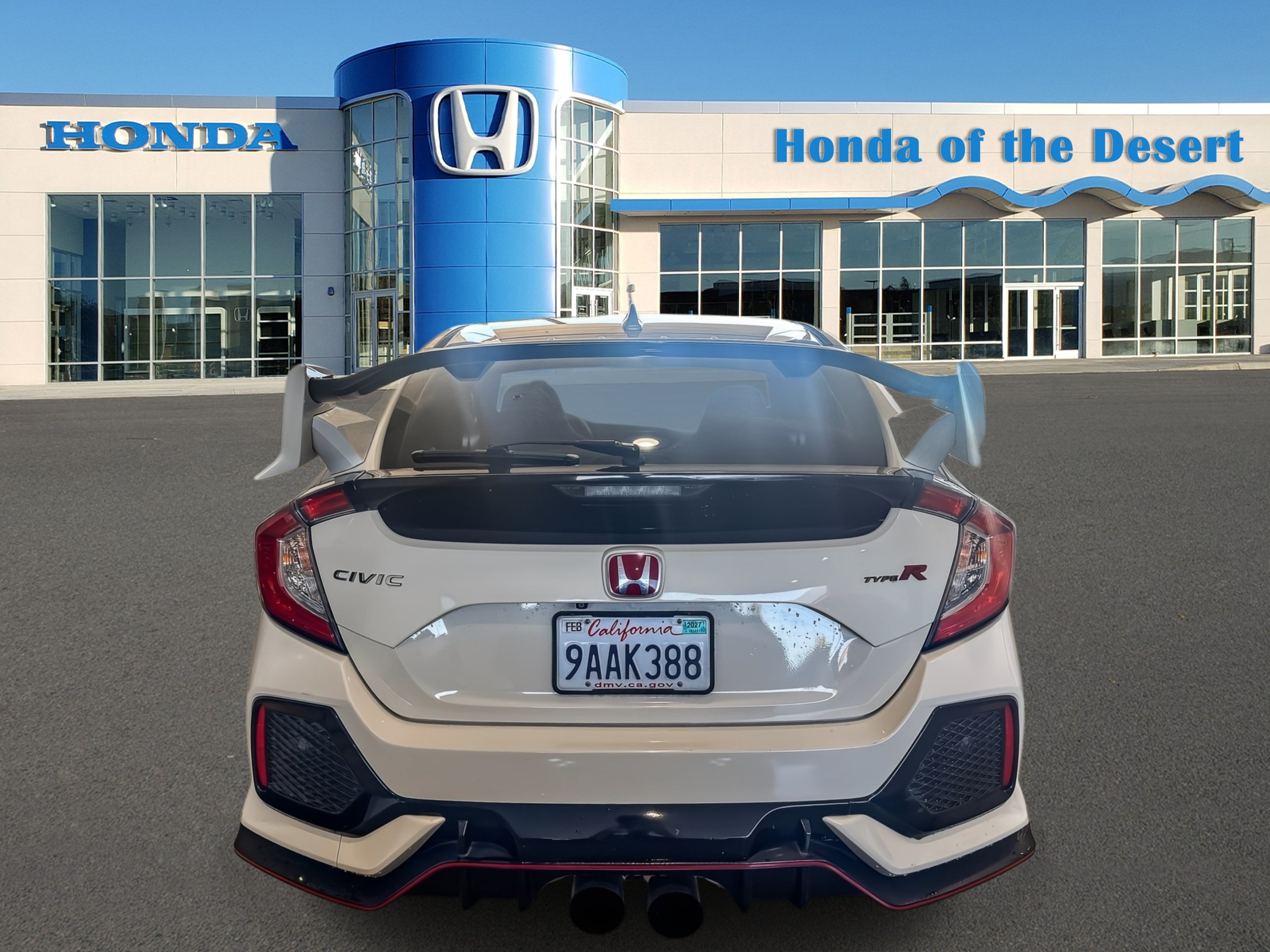 Used 2018 Honda Civic Type R image 6
