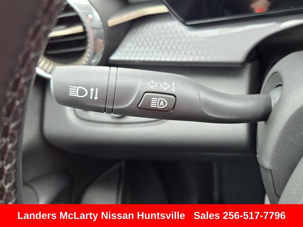 Used 2026 Chevrolet Trax ACTIV w/ Driver Confidence Package FWD image 25