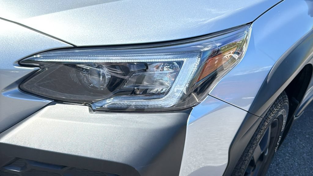 Certified 2025 Subaru Outback Wilderness AWD/4WD image 7