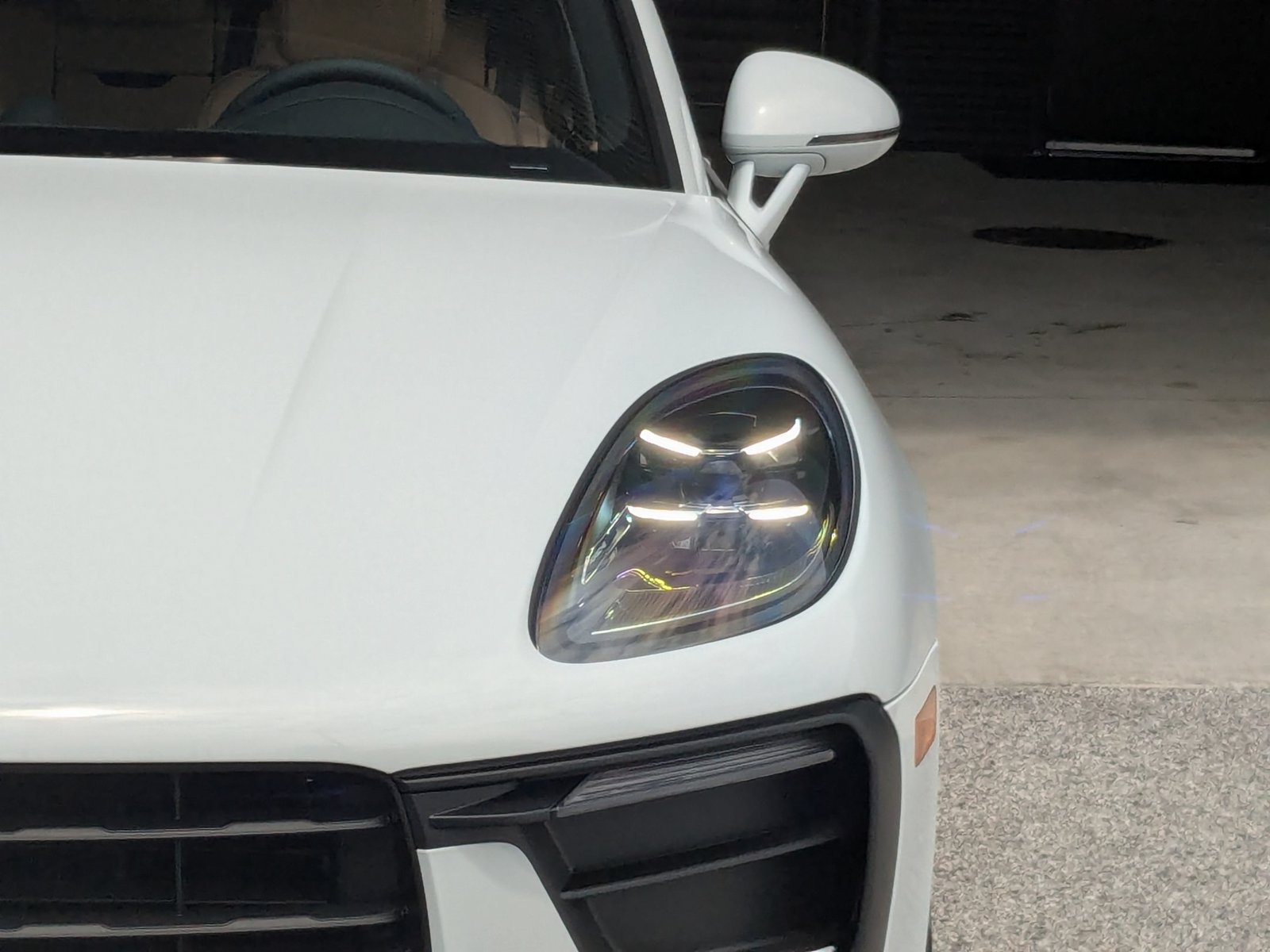 New 2026 Porsche Macan AWD/4WD image 12