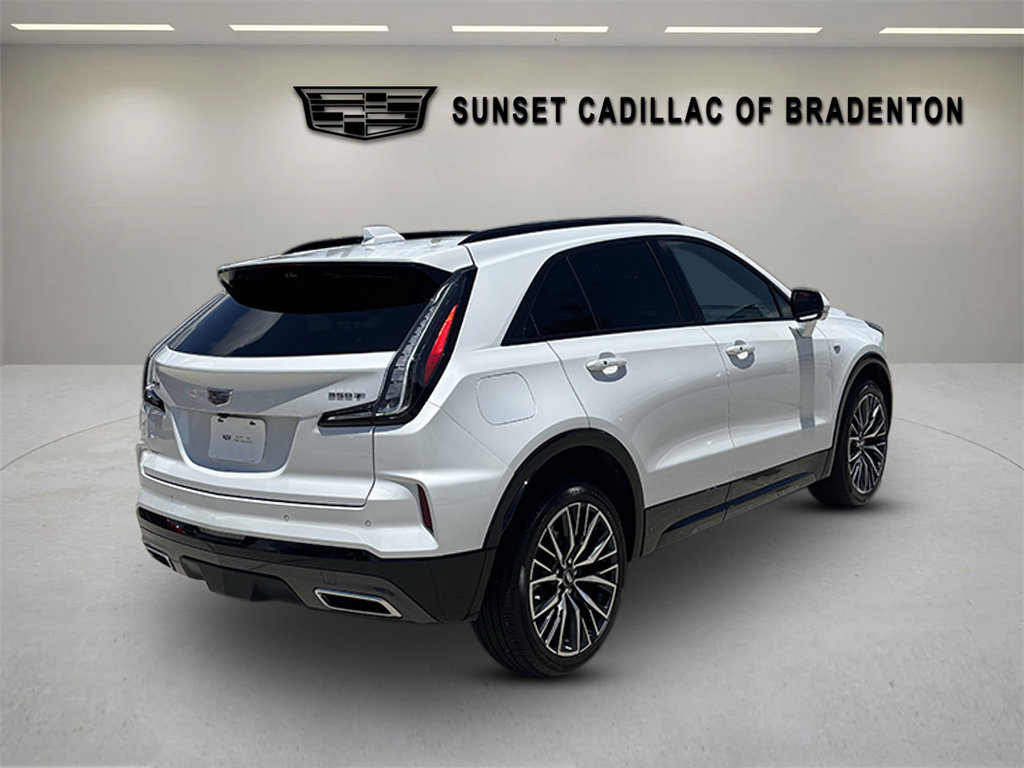 Certified 2025 Cadillac XT4 Sport AWD/4WD image 3