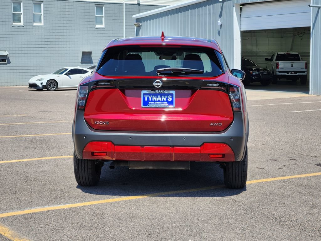 Certified 2025 Nissan Kicks SV AWD/4WD image 6