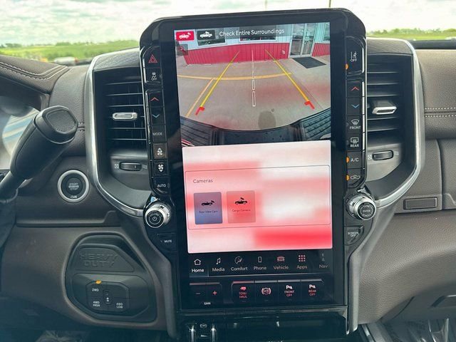 Used 2025 RAM 3500 Laramie image 37