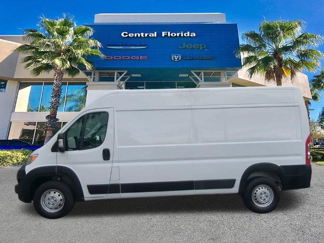 Used 2024 RAM ProMaster 2500 w/ Convenience Group FWD image 8