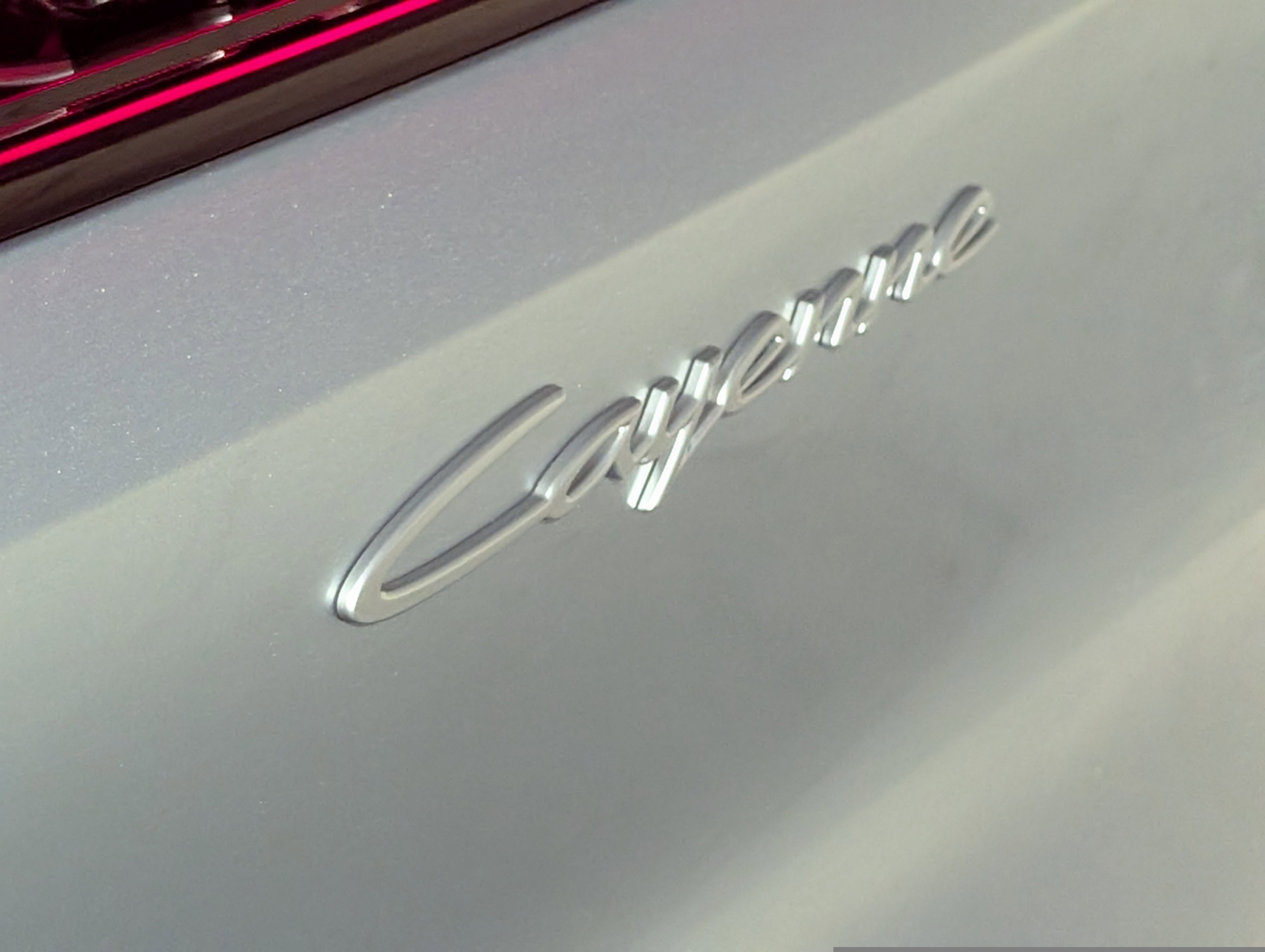 Certified 2025 Porsche Cayenne image 15