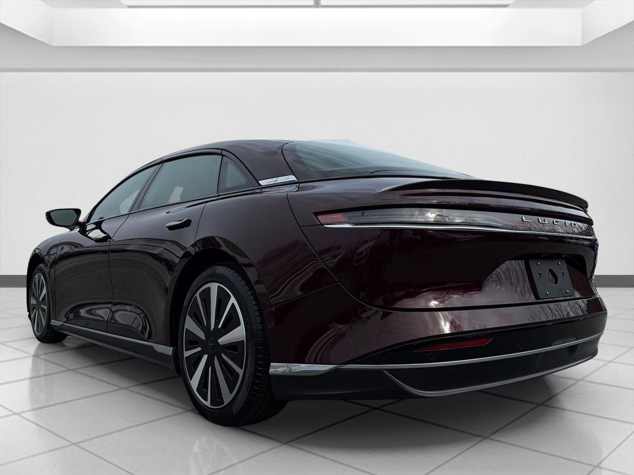 Used 2024 Lucid Air Touring image 7