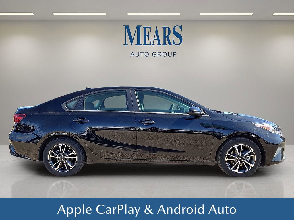 Used 2024 Kia Forte LXS image 7